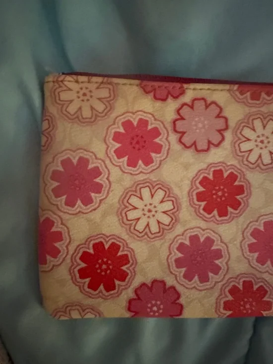 Coach Pink Flower mini wristlet - Picture 8 of 12